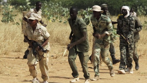 Prise d'otages au Mali: 5 militaires et 2 assaillants tués selon le gouvernement - ảnh 1